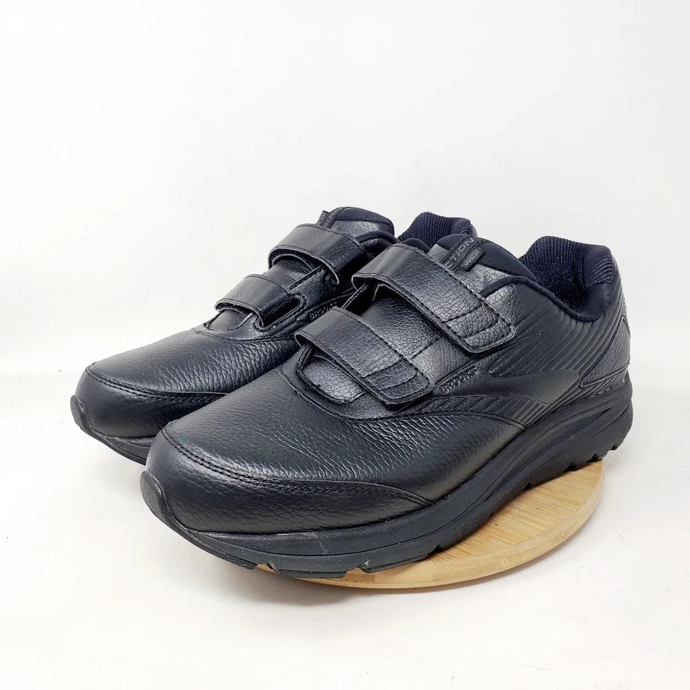 Brooks Addiction Walker Shoe Men 9.5 2E WIDE Black Sneaker Straps Slip Resistant